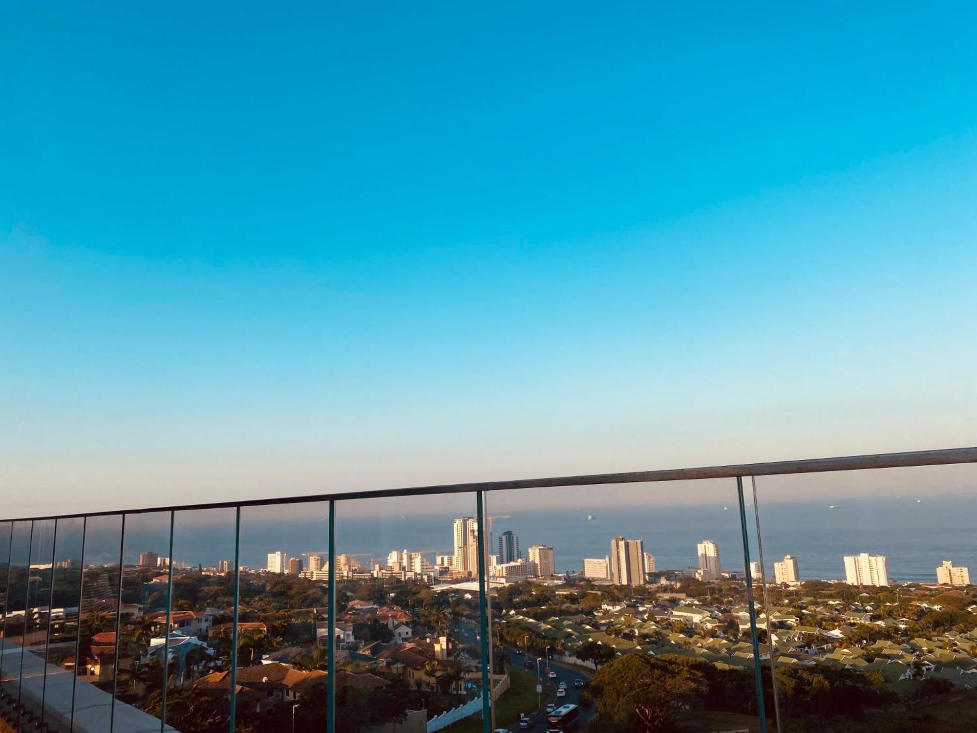 Umhlanga Arch 10Th Floor- Sea Views! Apartment Durban Exterior photo